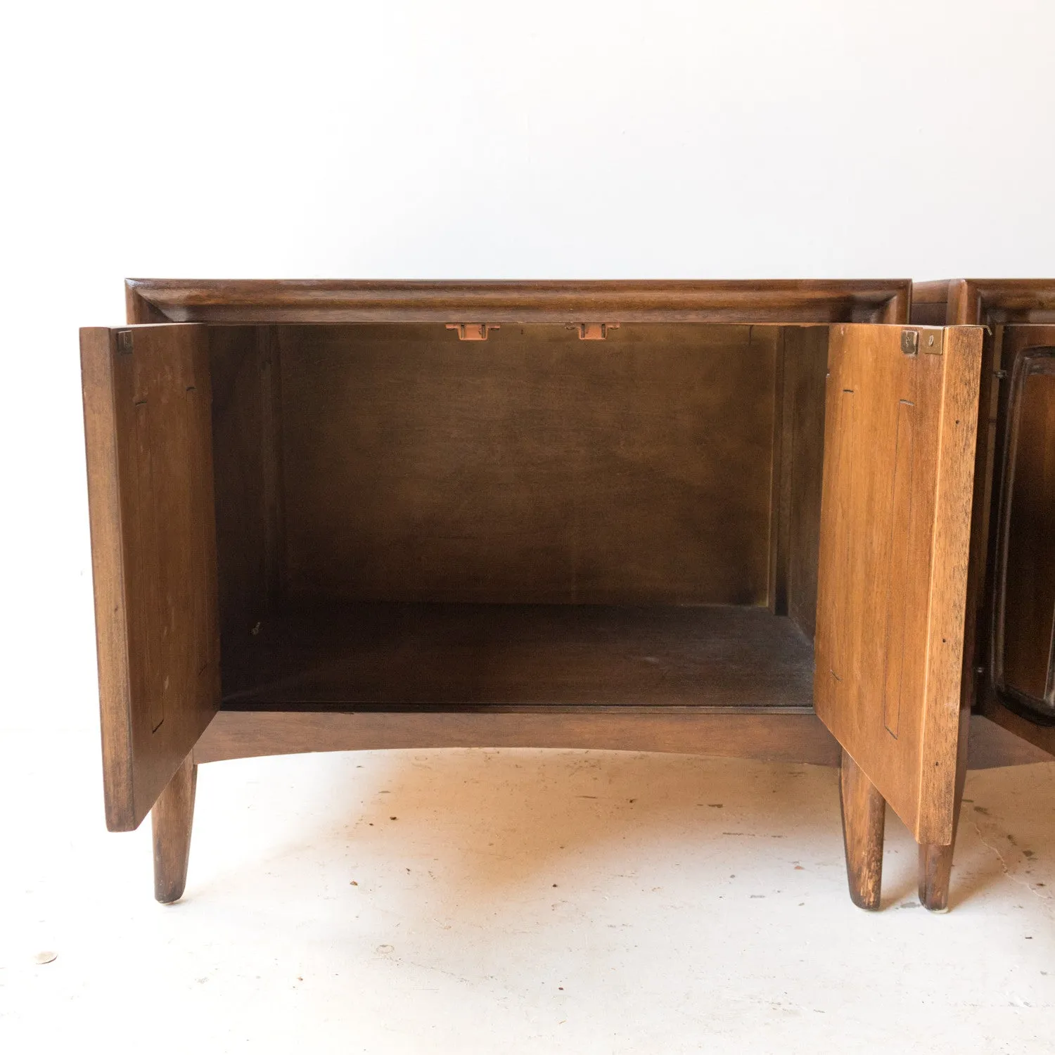 Broyhill Premier Emphasis Nightstands