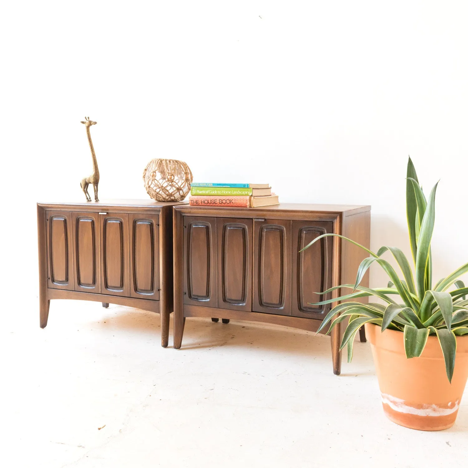 Broyhill Premier Emphasis Nightstands