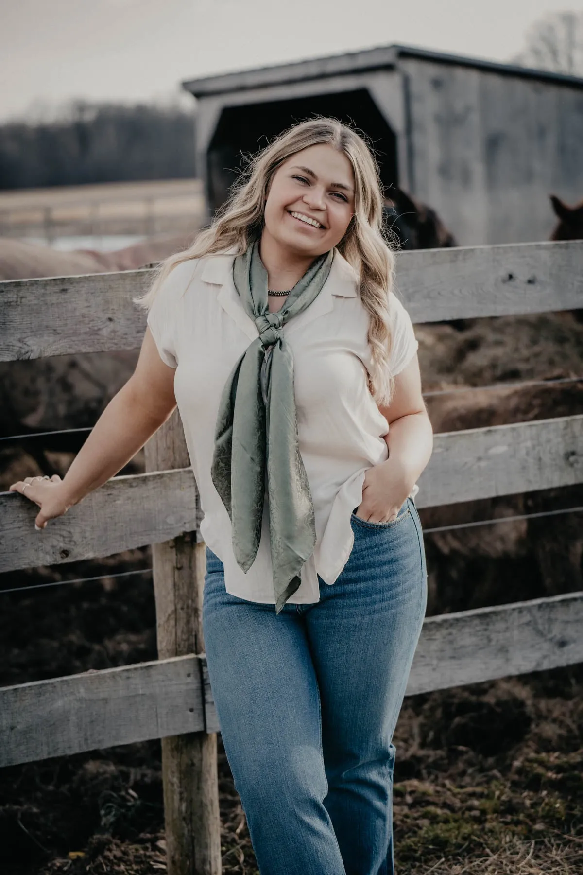 'Cassidy' Ivory Capped Sleeve Button Down Top (2 - S Only)