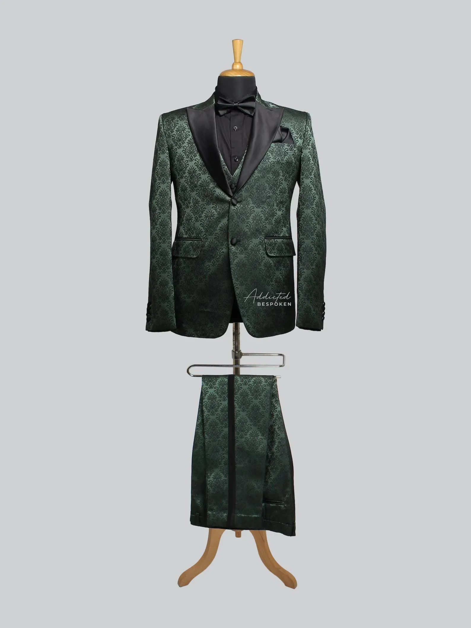 Rarefied Wedding Ceremony Suit