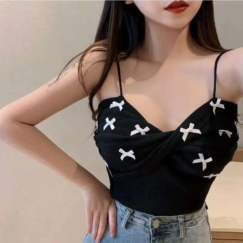 Ribbon Sleeveless Blouse