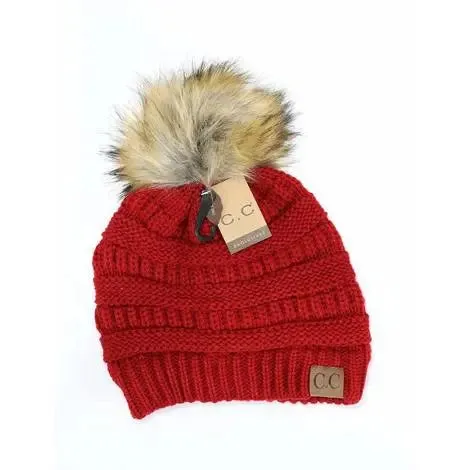 Women’s CC Beanie w/ Fur Pom – Cozy Knit with a Chic Touch
