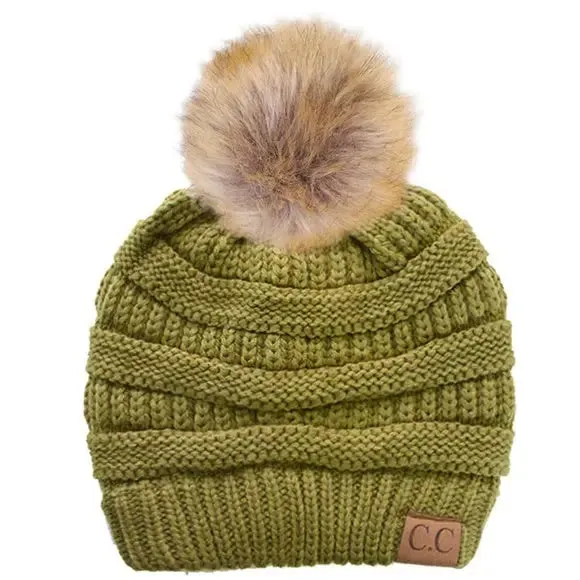 Women’s CC Beanie w/ Fur Pom – Cozy Knit with a Chic Touch